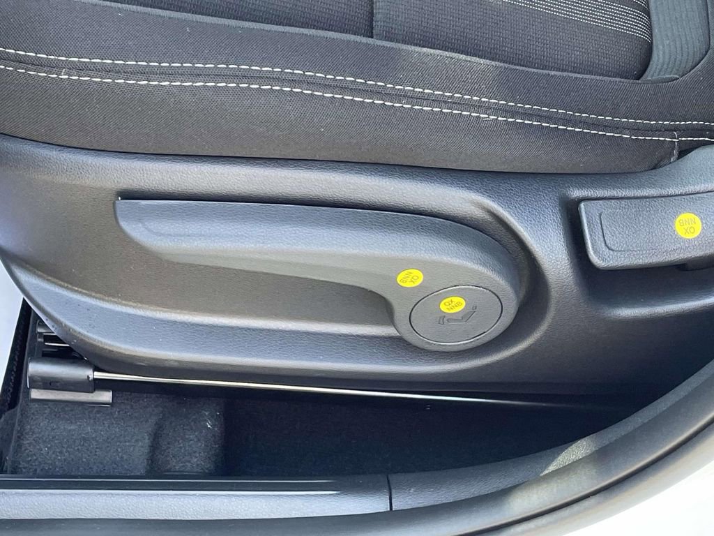 New 2026 Hyundai Venue SEL image 16