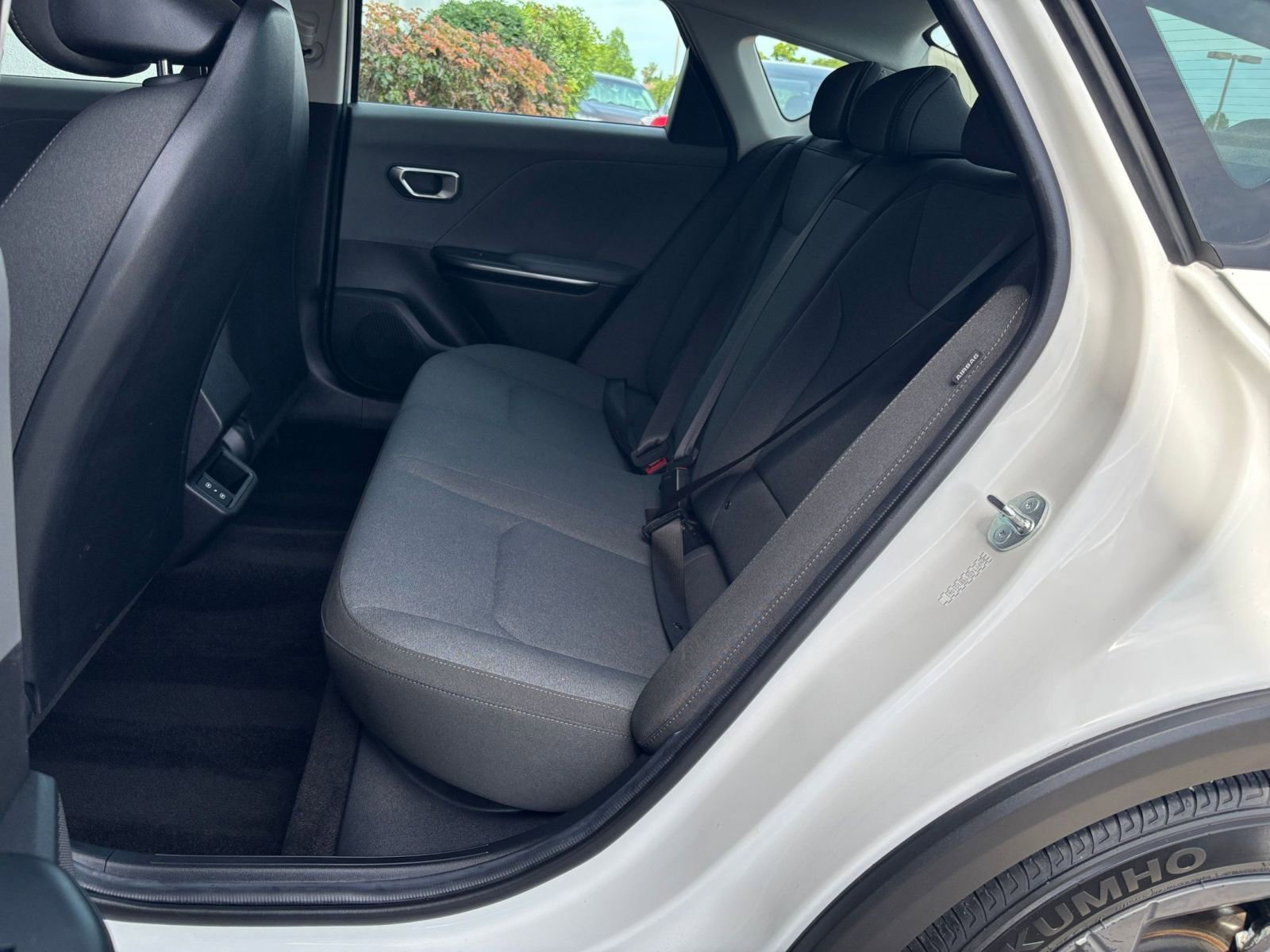 Used 2025 Kia K4 LXS FWD image 38