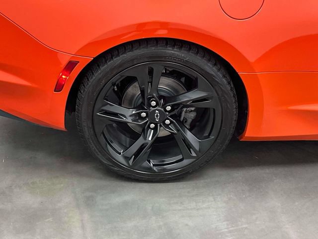 Used 2021 Chevrolet Camaro LT w/ RS Package RWD image 13