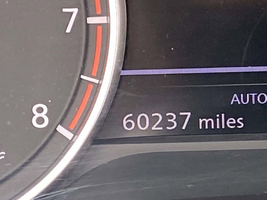 Used 2024 Nissan Rogue SV image 24