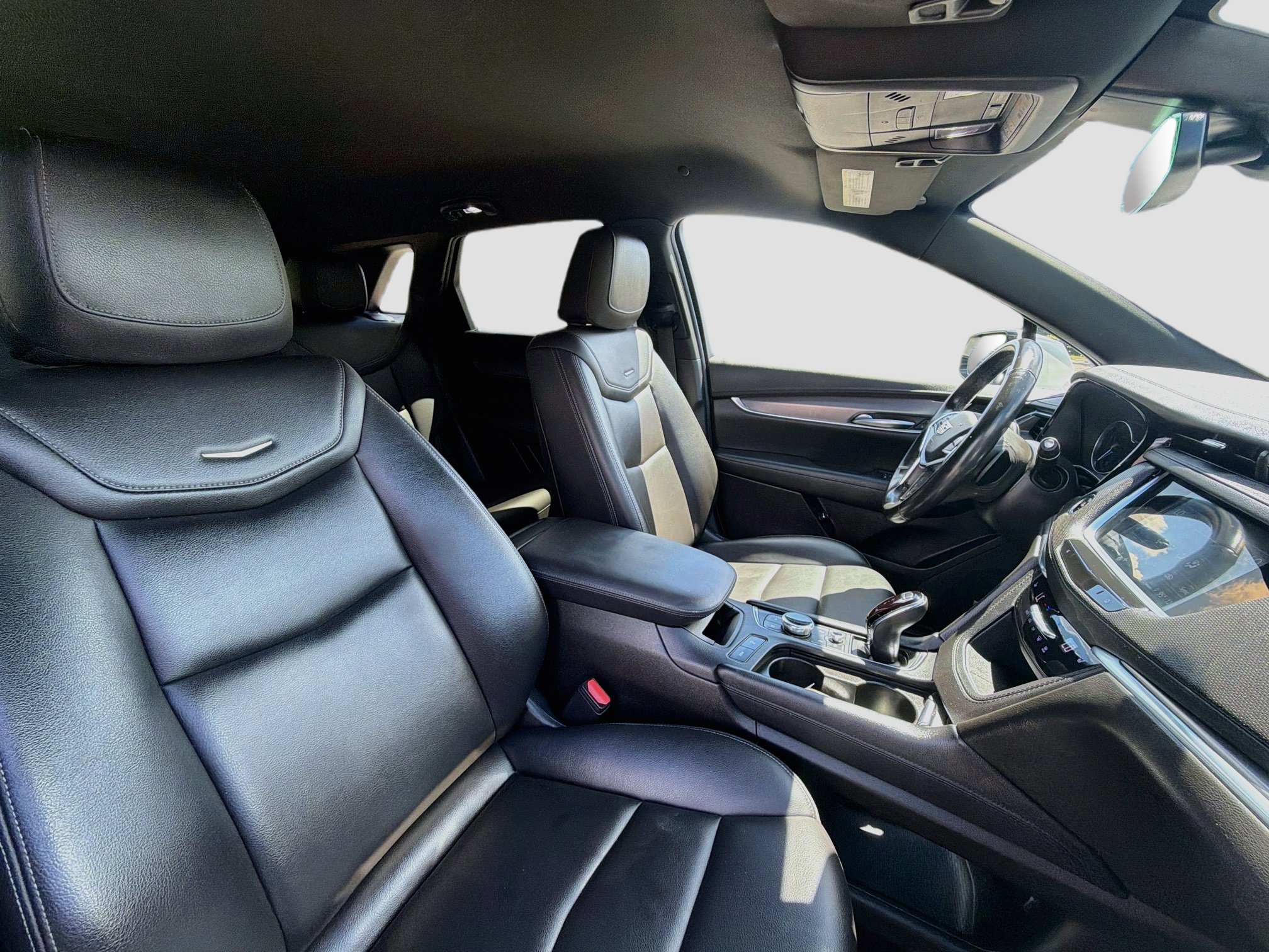 Used 2023 Cadillac XT5 Luxury FWD image 28
