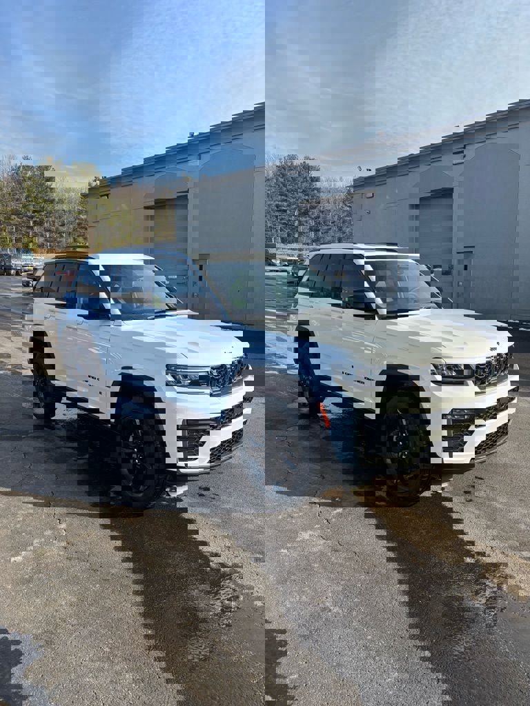 New 2026 Jeep Grand Cherokee Limited image 6