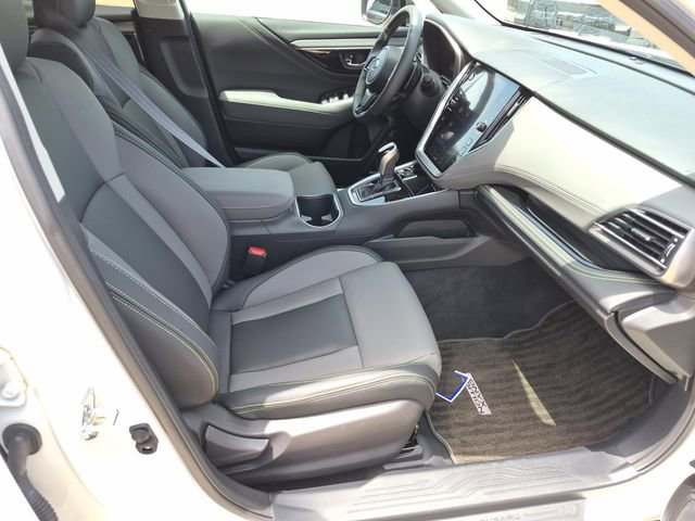 Used 2025 Subaru Outback Onyx Edition AWD/4WD image 15