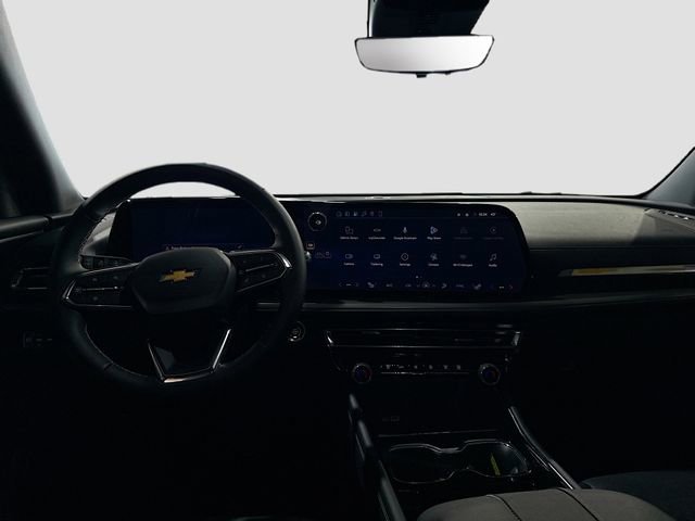 Used 2026 Chevrolet Traverse LT w/ Driver Confidence Package image 21