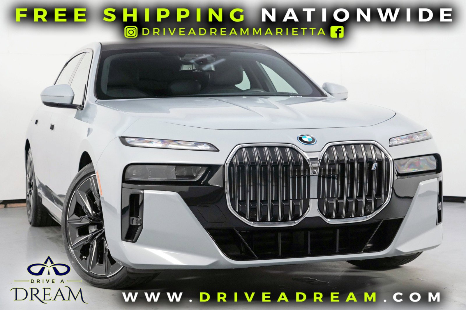 Used 2023 BMW i7 xDrive60 w/ Executive Package 2 AWD/4WD image 2