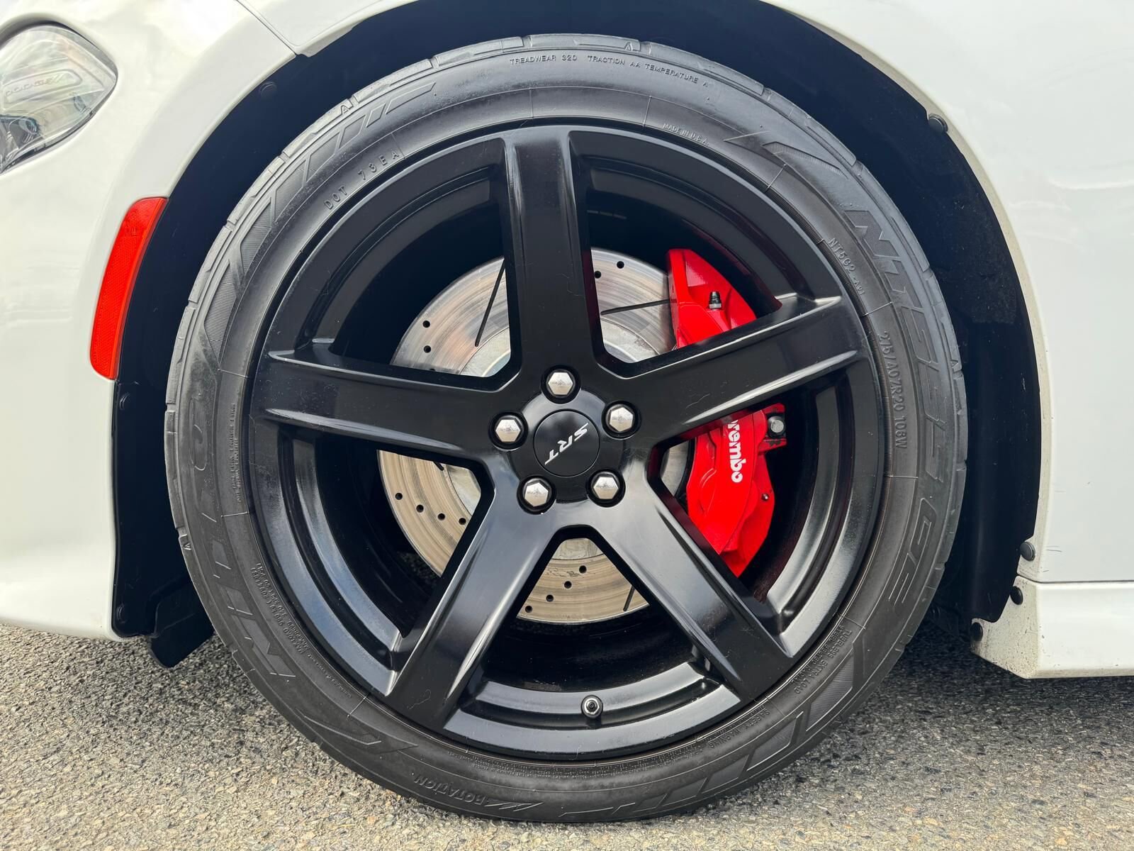 Used 2019 Dodge Charger SRT Hellcat w/ Navigation & Travel Group RWD image 9
