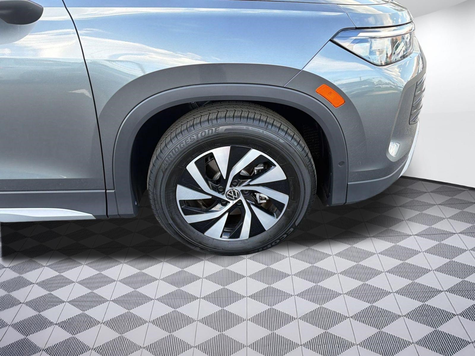 Certified 2026 Volkswagen Tiguan S FWD image 12