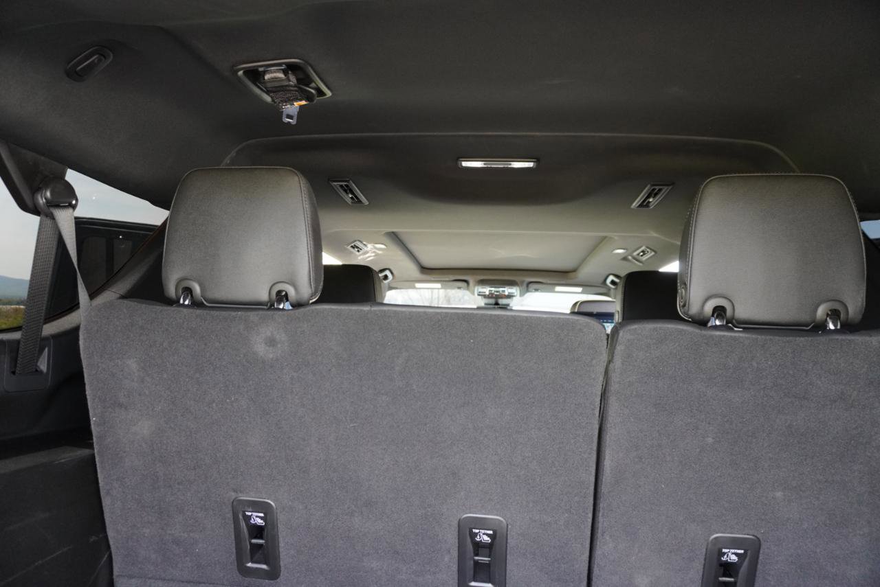 Used 2026 GMC Yukon XL Elevation w/ Elevation Premium Package AWD/4WD image 34