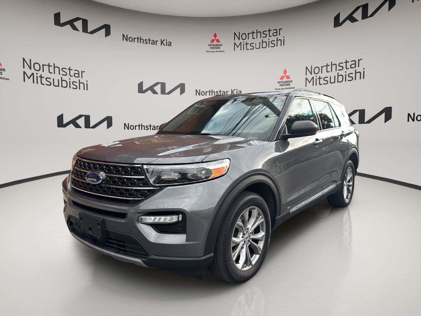 Used 2022 Ford Explorer XLT w/ Equipment Group 202A