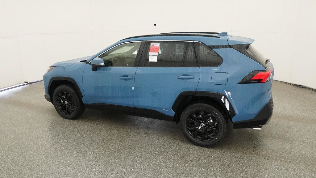 New 2025 Toyota RAV4 SE AWD/4WD image 7