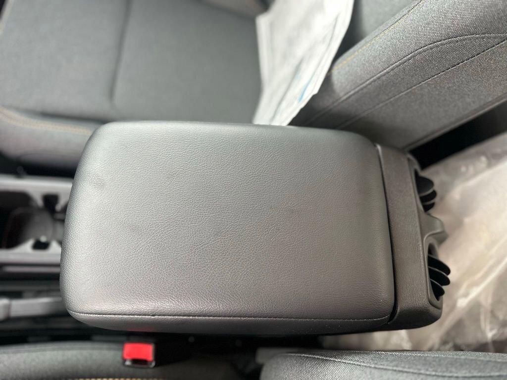 New 2025 Jeep Gladiator Sport image 20