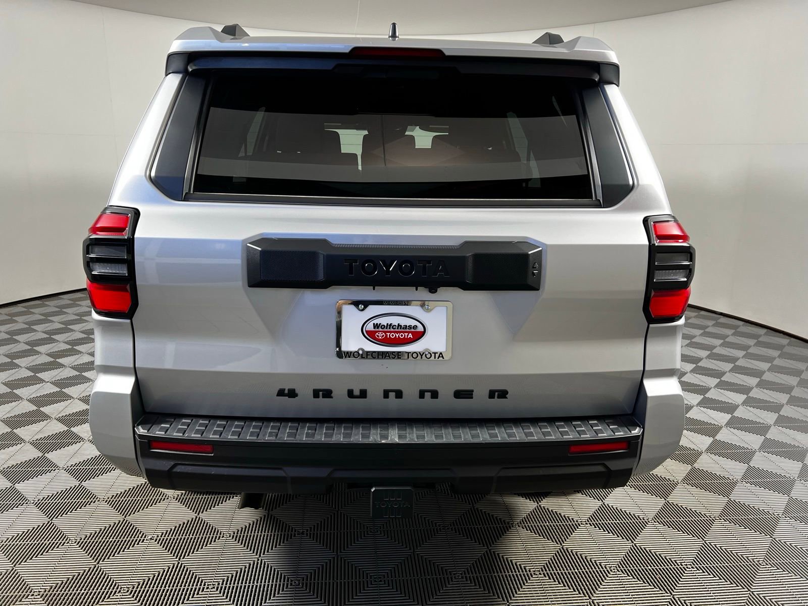 Certified 2025 Toyota 4Runner SR5 image 6