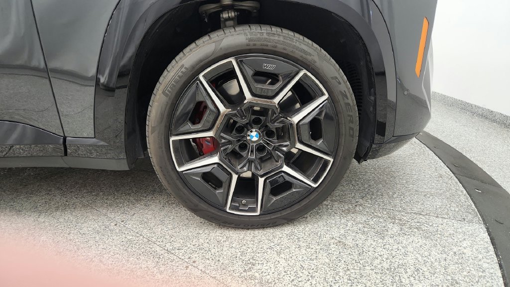 Used 2023 BMW XM AWD/4WD image 26