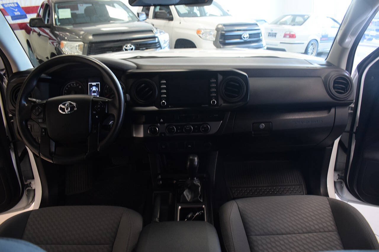 Used 2022 Toyota Tacoma SR AWD/4WD image 22