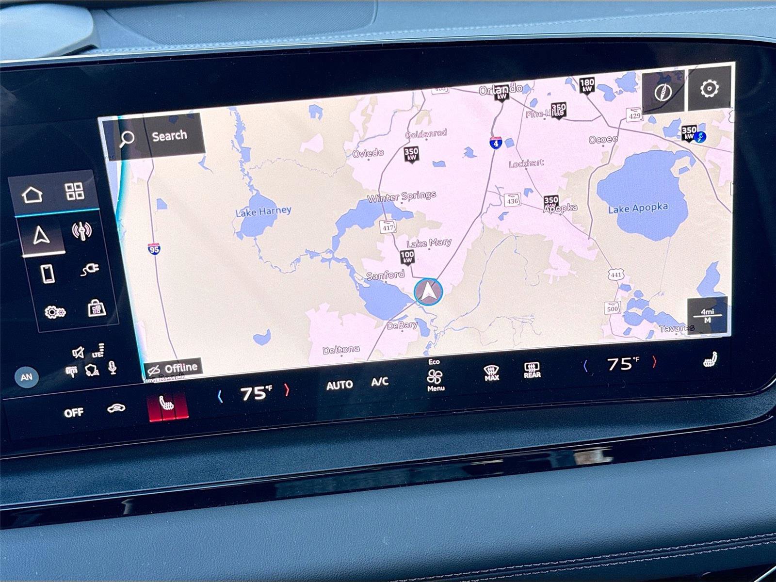 Used 2025 Audi Q6 e-tron Premium Plus w/ Premium Plus image 13