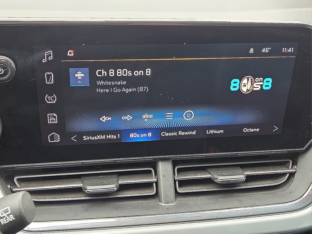 Used 2025 Chevrolet Trax LT w/ LT Convenience Package image 24