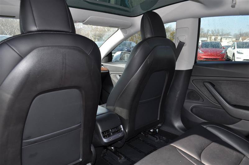 Used 2019 Tesla Model 3 Performance AWD/4WD image 13