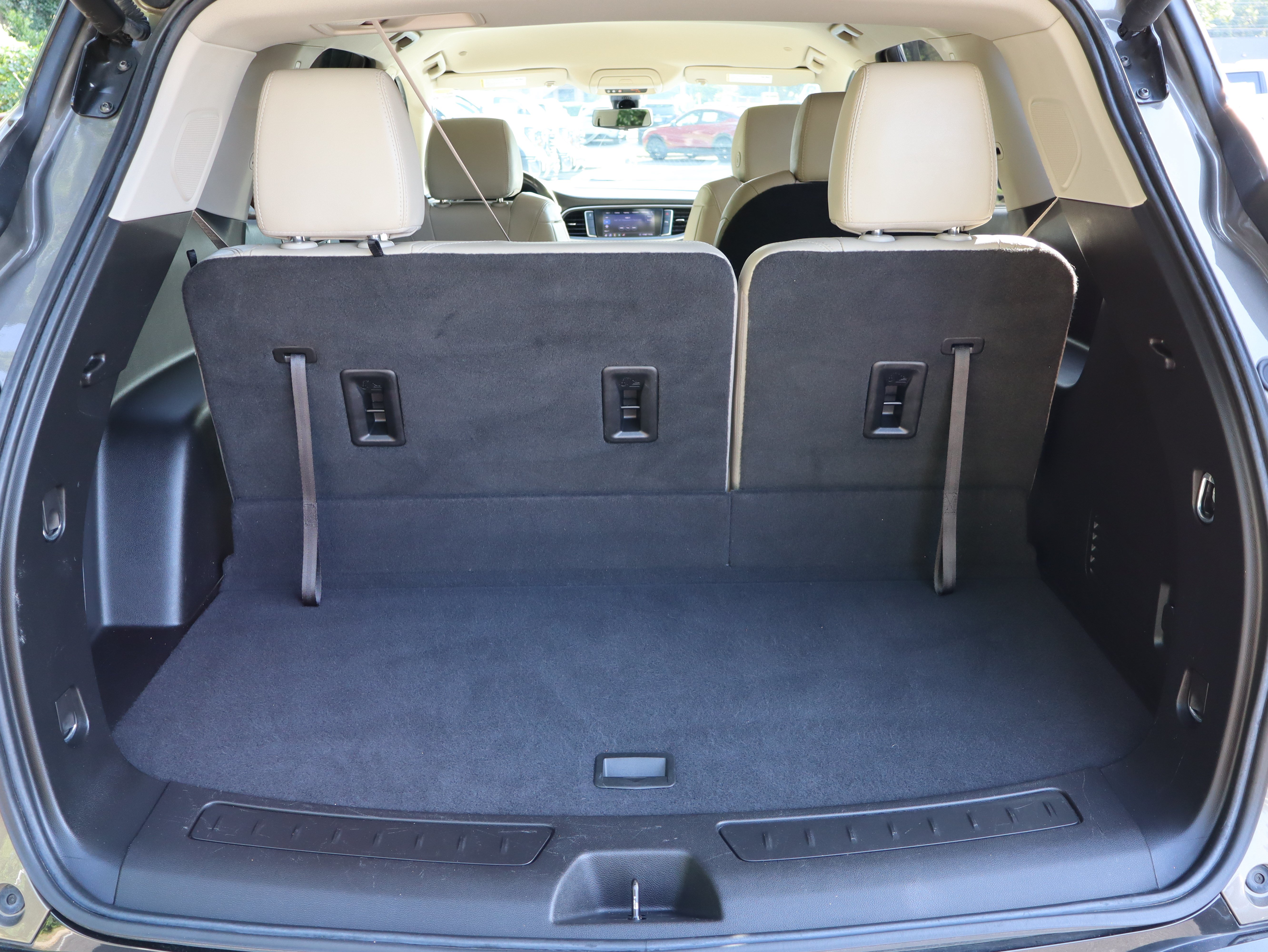 Used 2020 Buick Enclave Essence w/ Sound and Sites Package FWD image 48