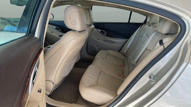 Used 2010 Buick LaCrosse CXS FWD image 15