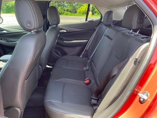 Certified 2024 Buick Encore GX Preferred w/ Comfort Package AWD/4WD image 18