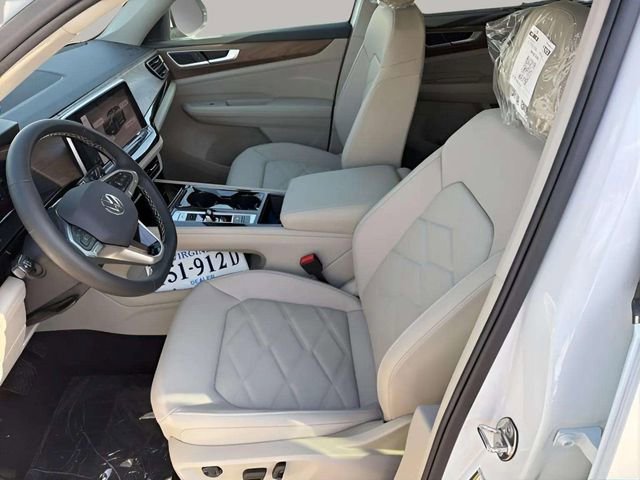 New 2026 Volkswagen Atlas SE image 4