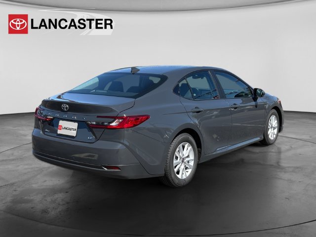 Used 2025 Toyota Camry LE FWD image 7