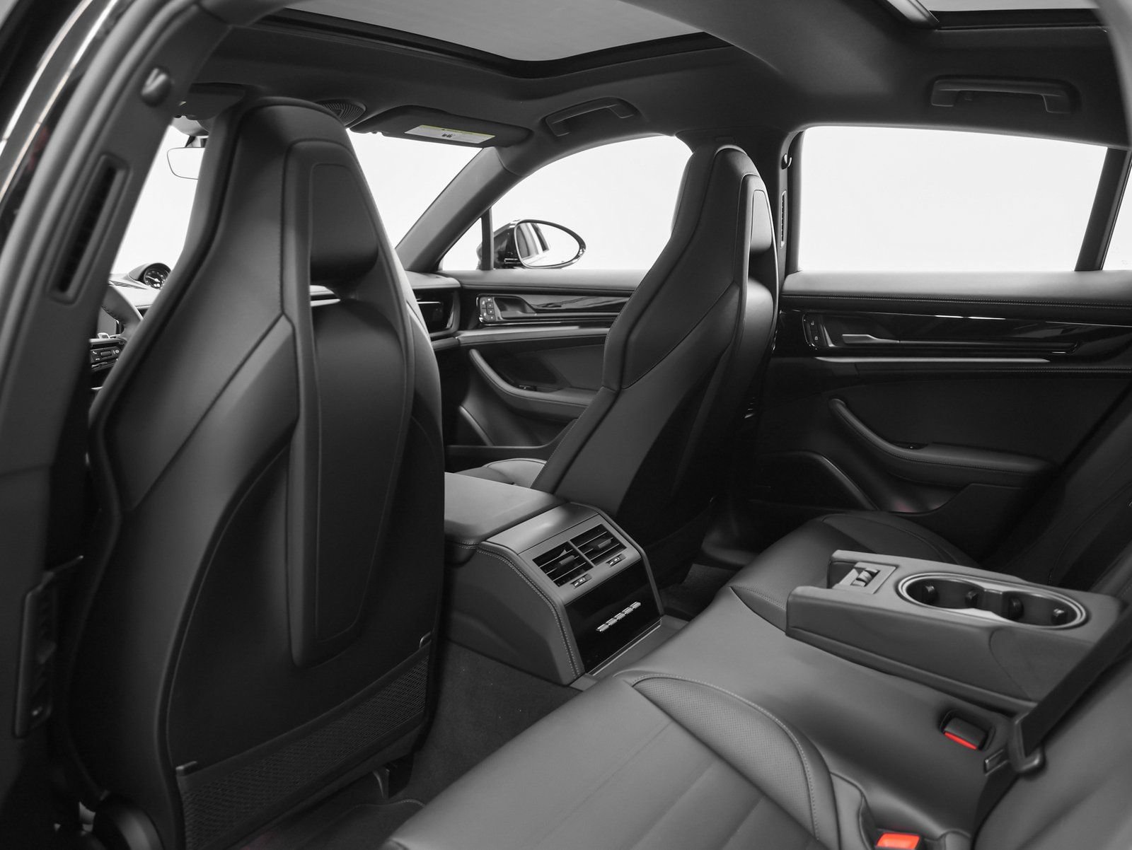 New 2026 Porsche Panamera 4 AWD/4WD image 46