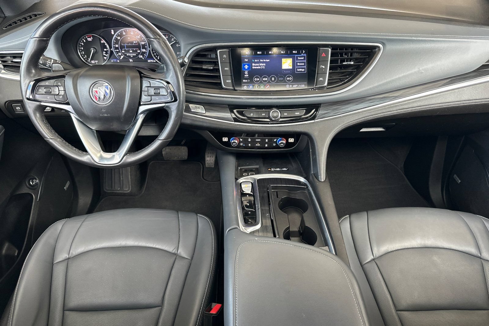 Used 2023 Buick Enclave Premium w/ Experience Buick Package AWD/4WD image 12