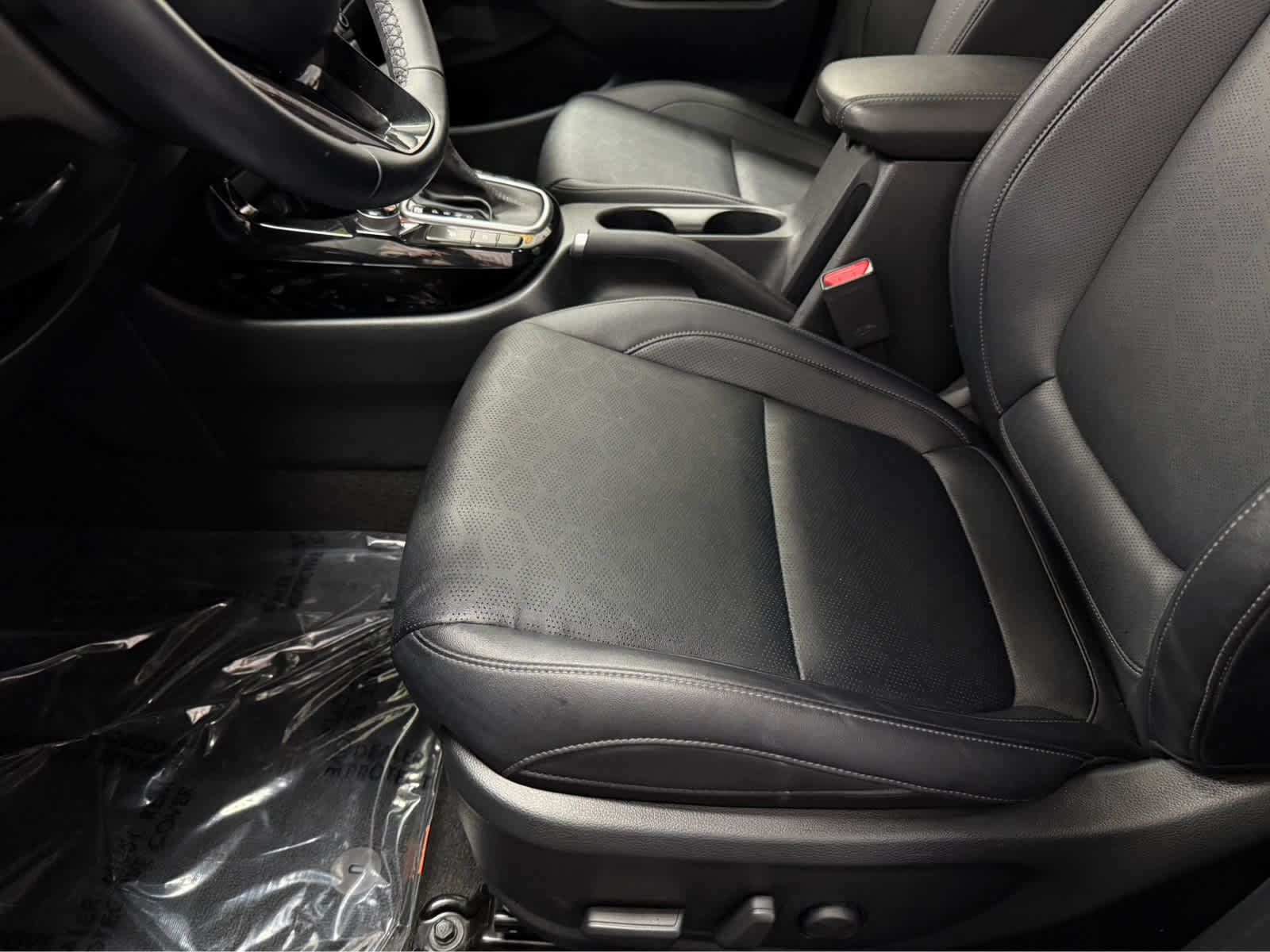 Used 2024 Kia Seltos EX image 10