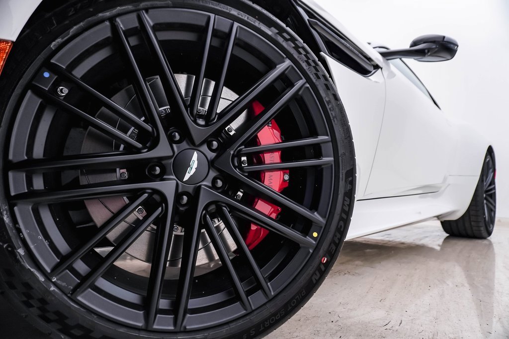 New 2025 Aston Martin DB12 Coupe image 5