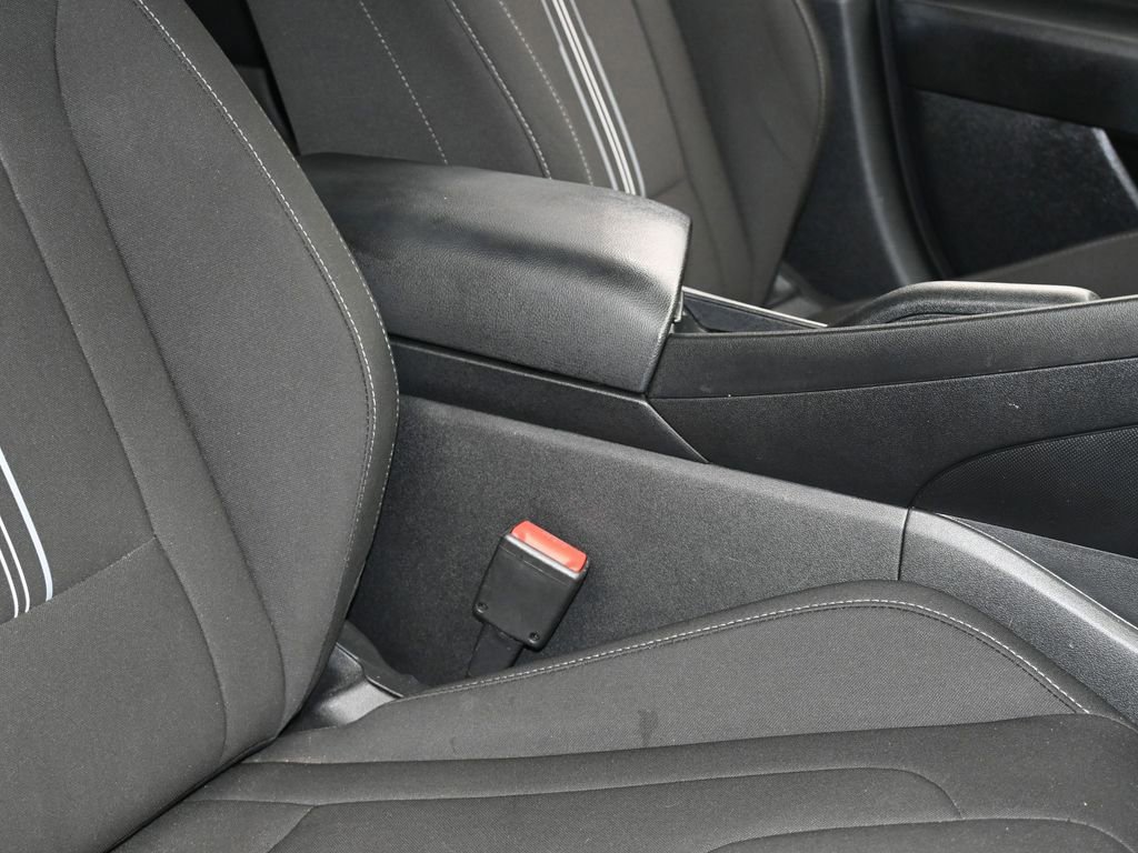 Used 2023 Hyundai Elantra SEL image 41