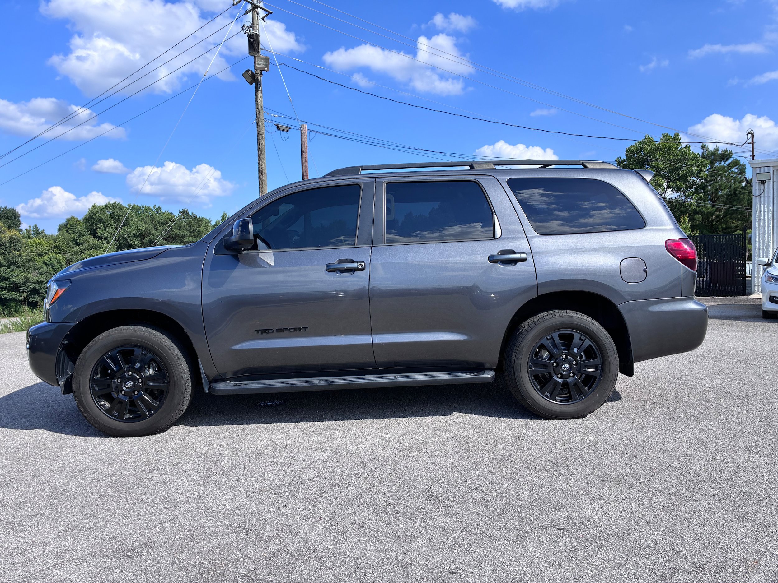 Used 2018 Toyota Sequoia TRD Sport AWD/4WD image 1