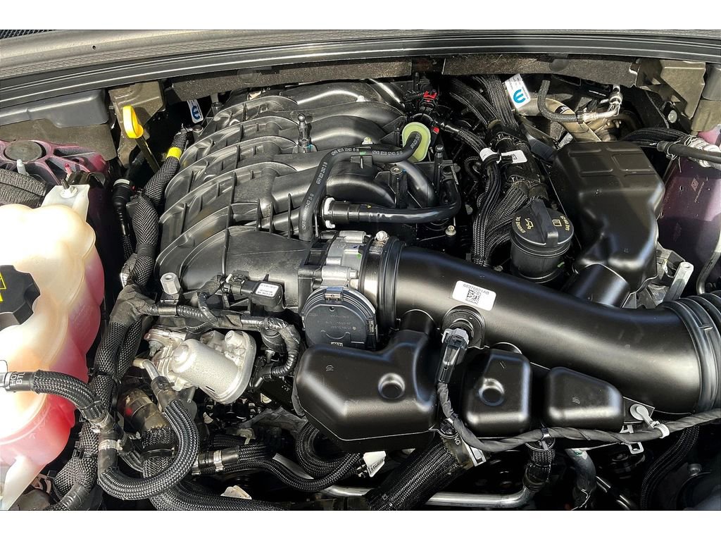 Used 2024 Jeep Grand Cherokee L Laredo image 32