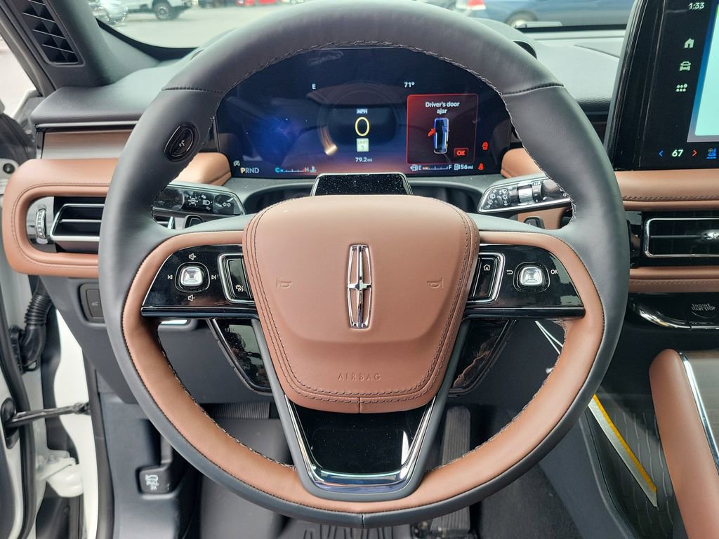 New 2026 Lincoln Aviator Reserve AWD/4WD image 24