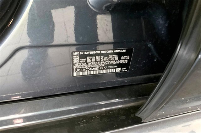 Used 2021 BMW X5 M50i w/ Executive Package image 31