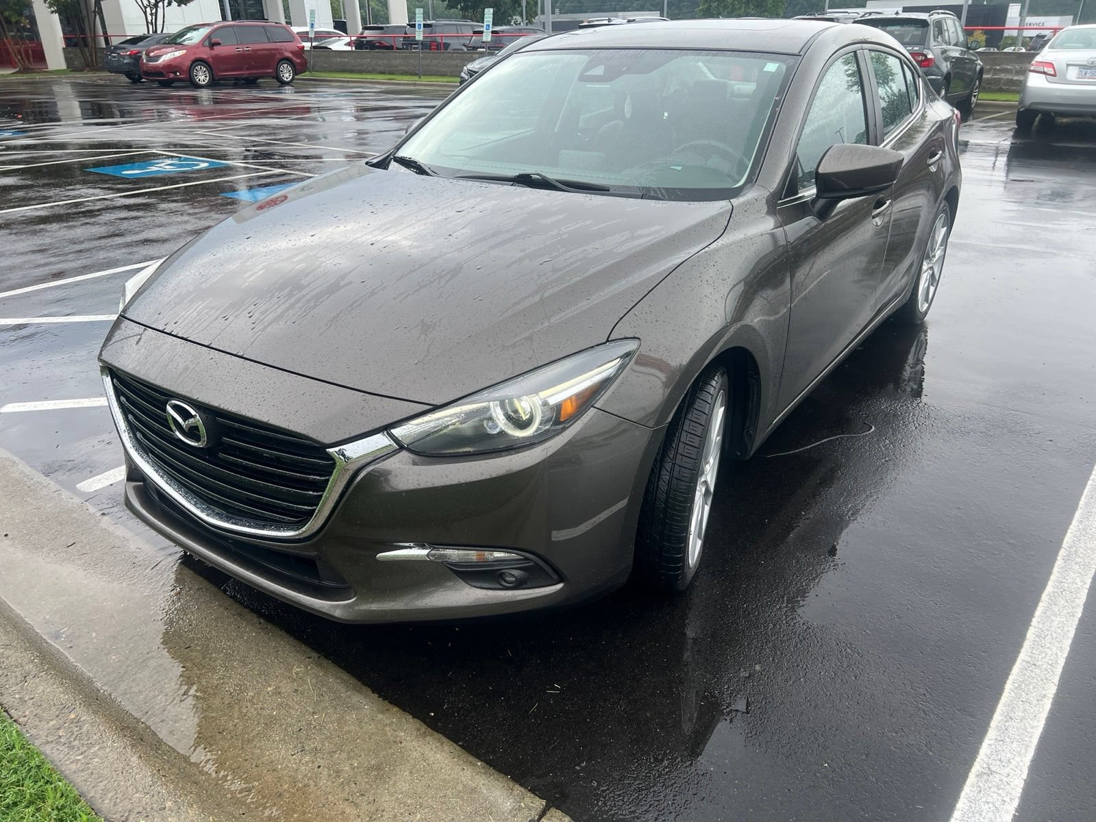 Used 2017 MAZDA MAZDA3 Grand Touring w/ Premium Equipment Package FWD image 20