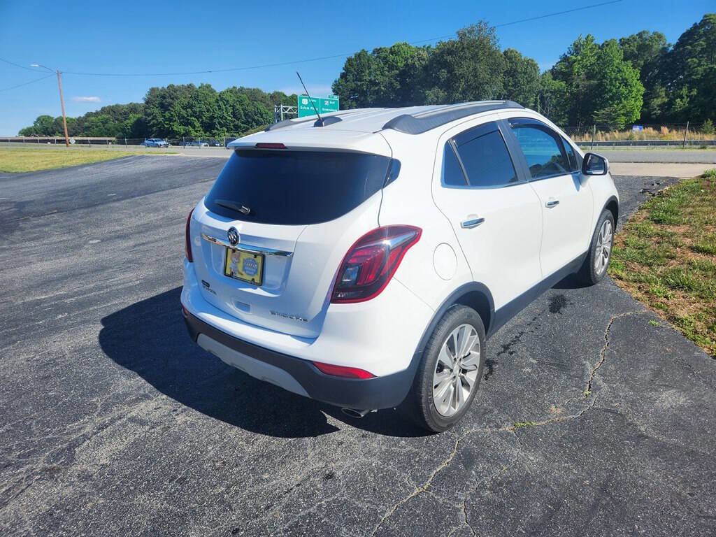 Used 2018 Buick Encore Preferred FWD image 5