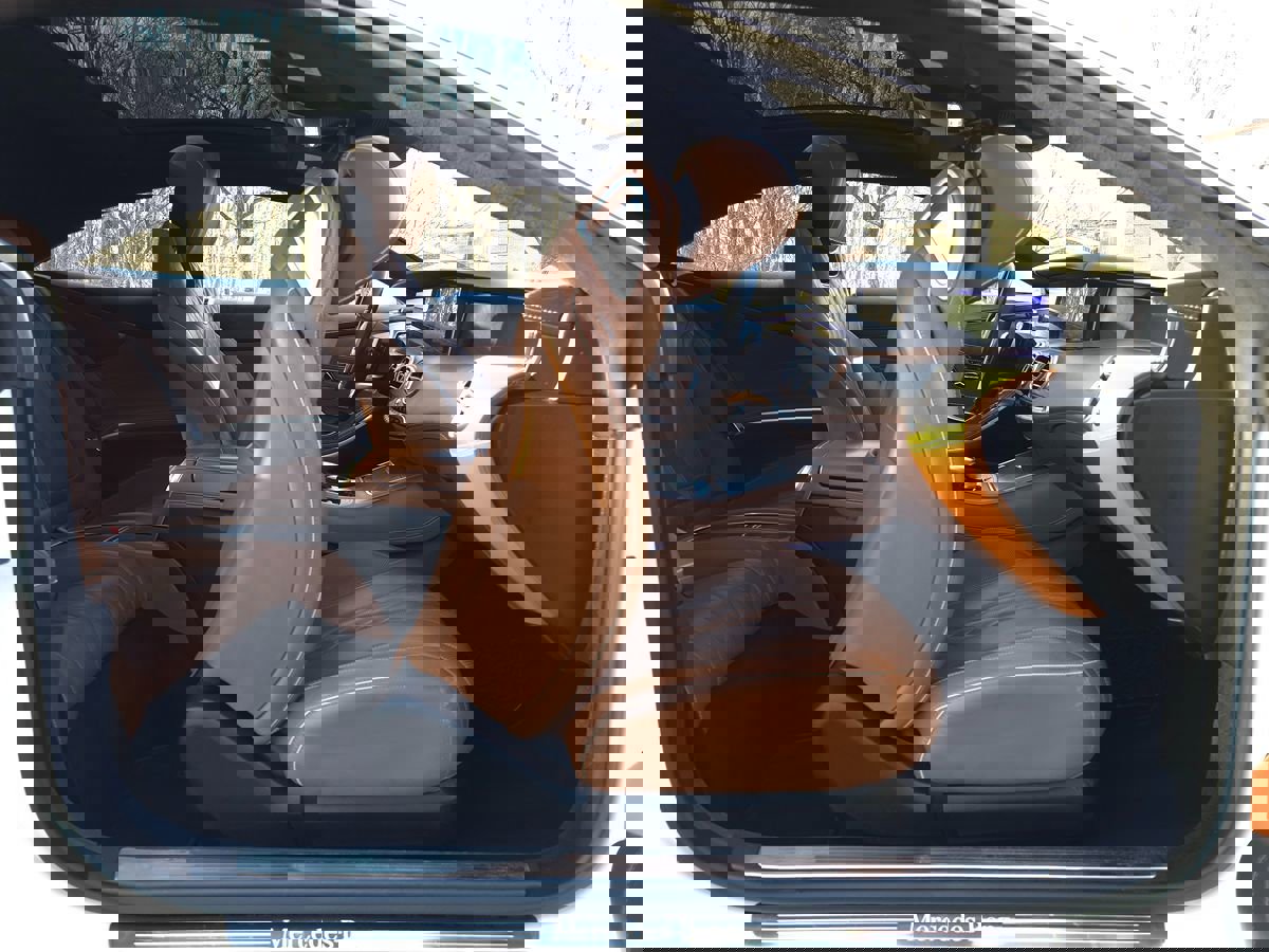 Used 2021 Mercedes-Benz S 560 4MATIC Coupe image 20