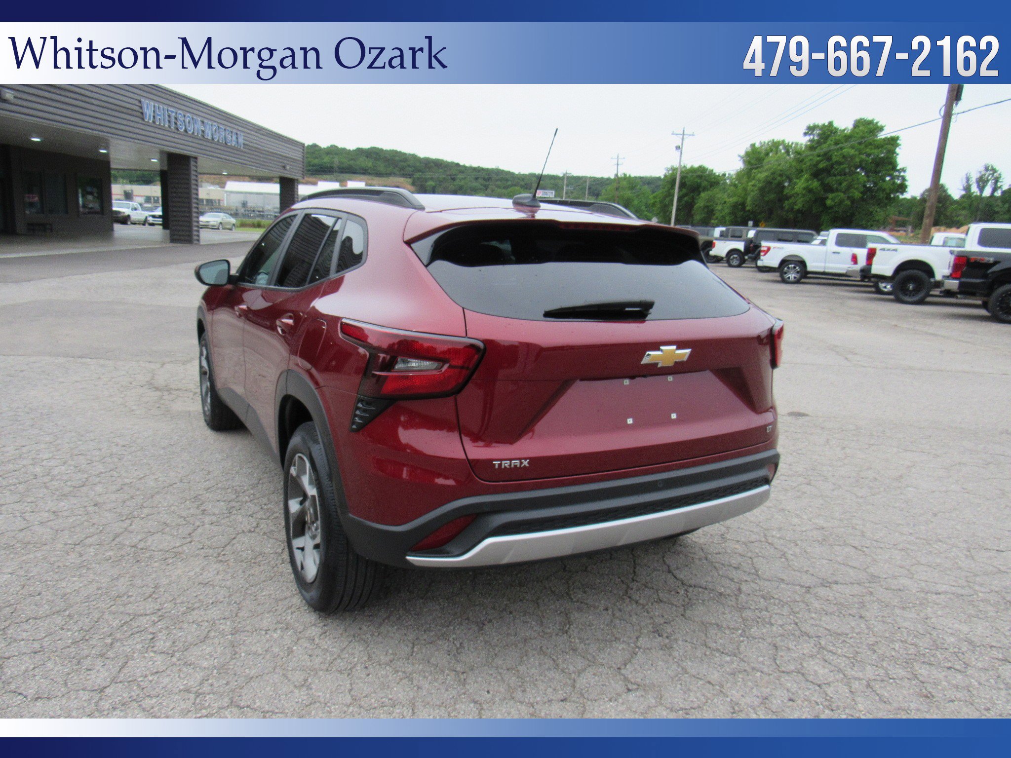 Used 2024 Chevrolet Trax LT w/ Driver Confidence Package FWD image 11