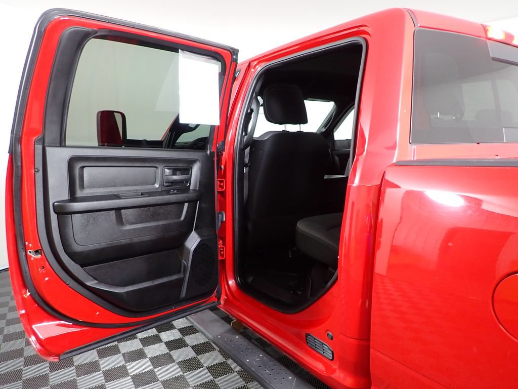 Used 2022 RAM 2500 Tradesman AWD/4WD image 25