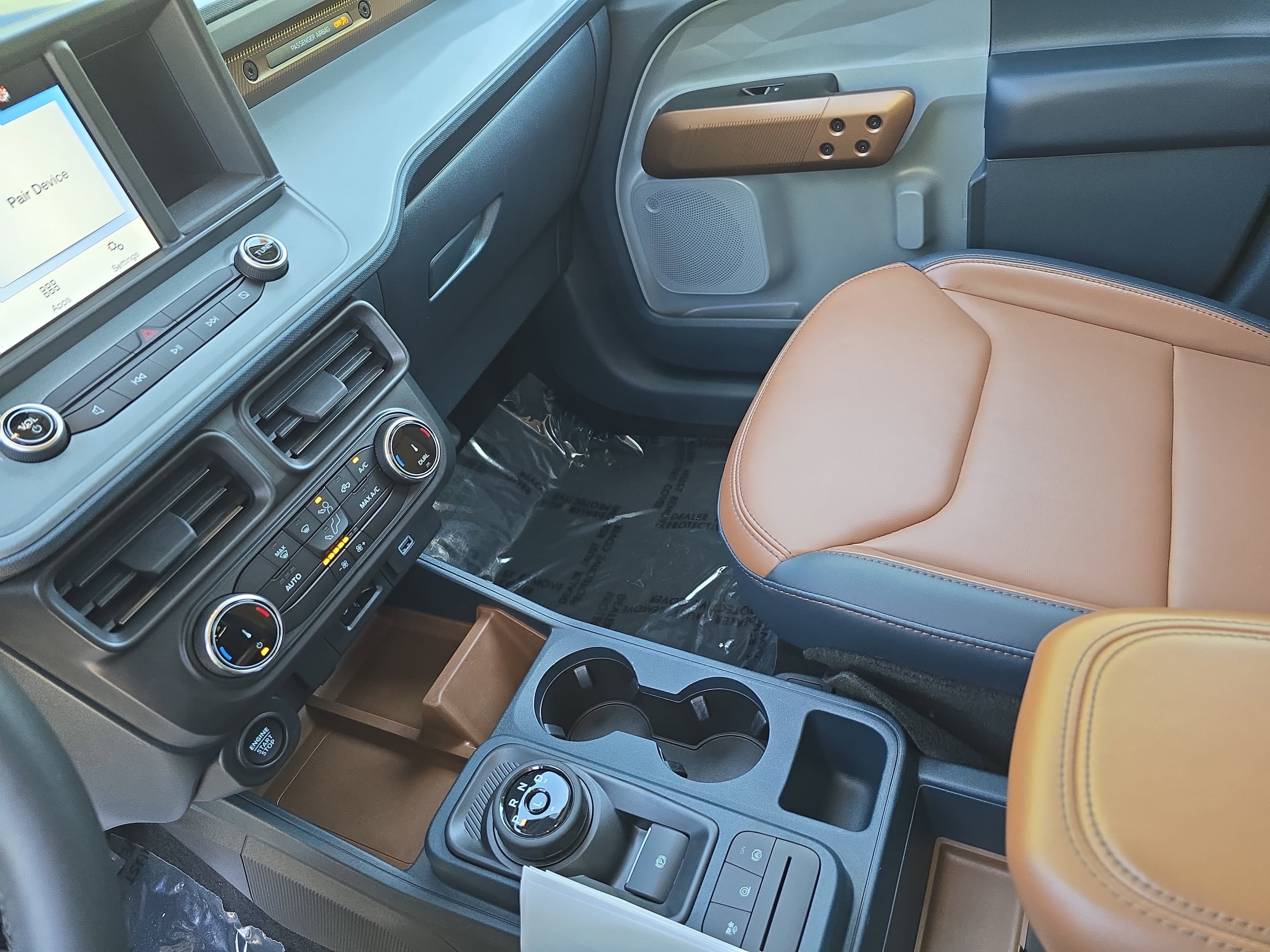 Used 2023 Ford Maverick Lariat FWD image 23