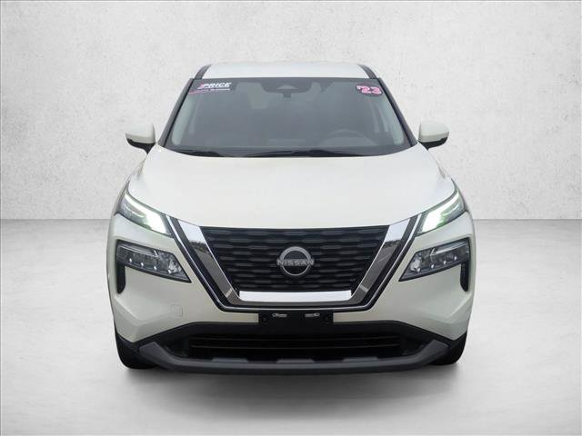 Used 2023 Nissan Rogue SV video 2