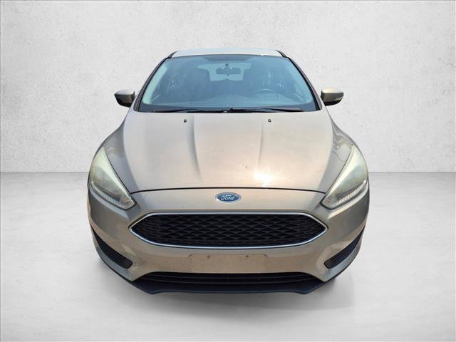 Used 2015 Ford Focus SE FWD image 2