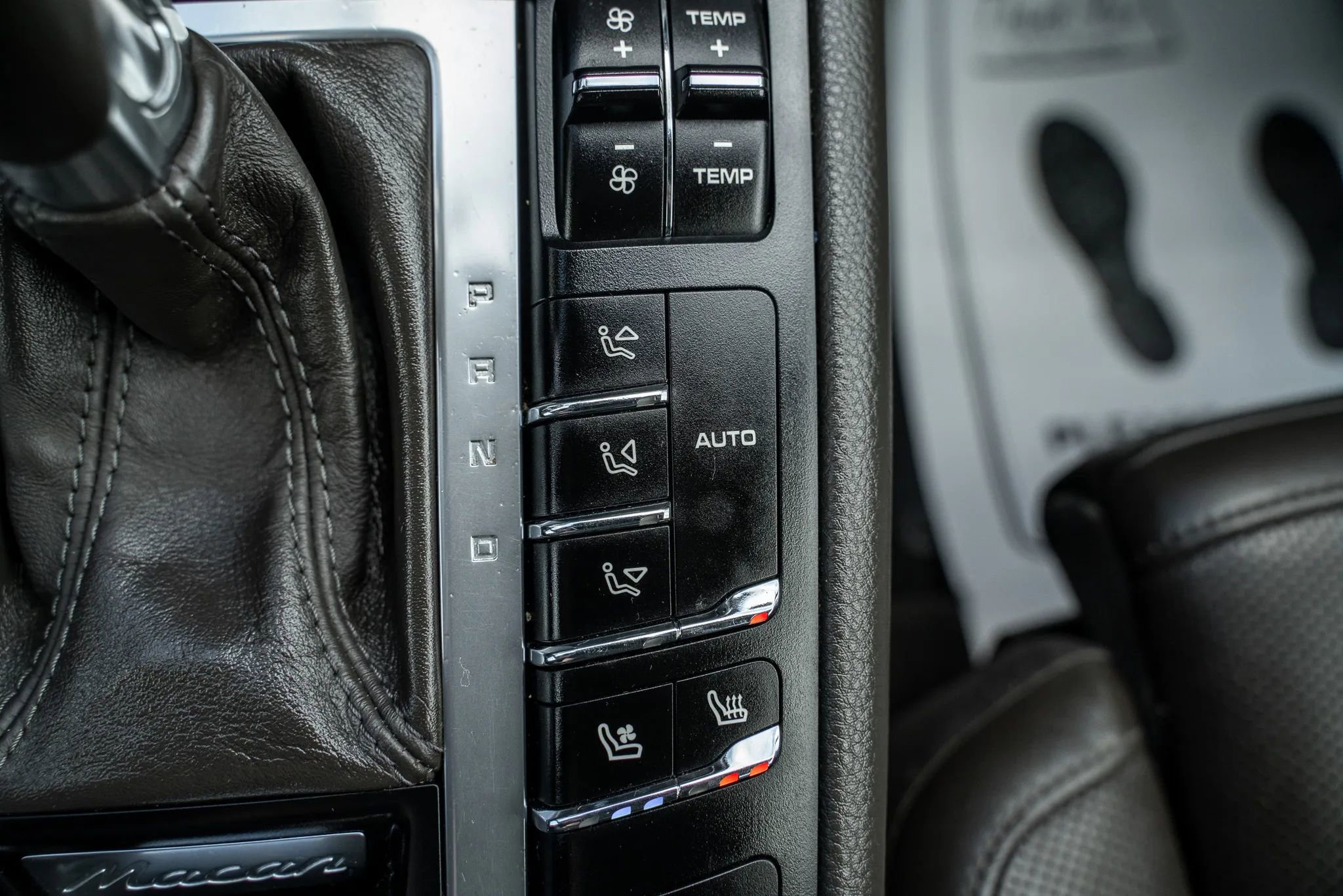 Used 2018 Porsche Macan S image 40