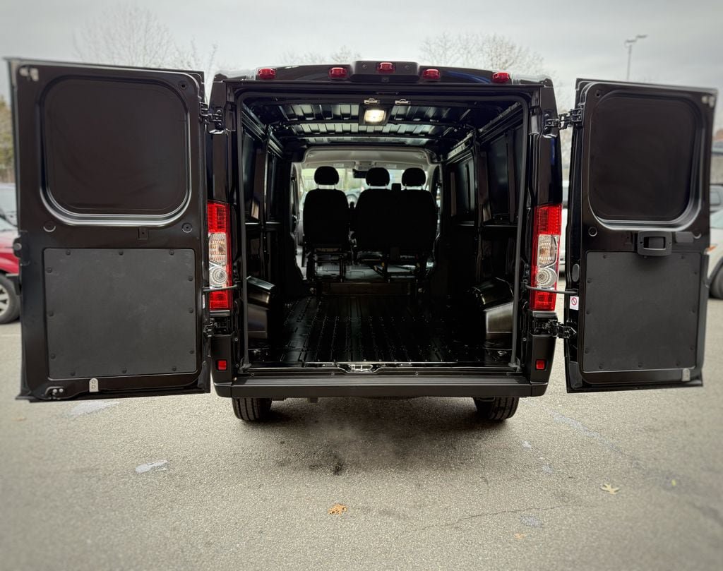 New 2026 RAM ProMaster 1500 w/ Convenience Group FWD image 21