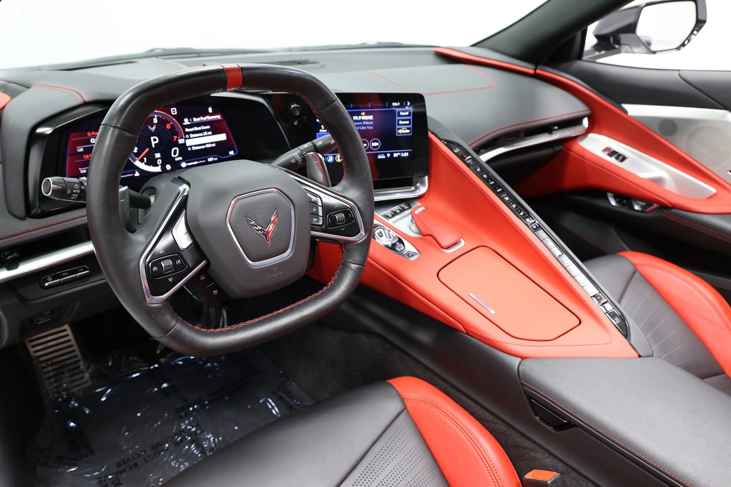Used 2020 Chevrolet Corvette Stingray Preferred Cpe w/ 2LT Preferred Equipment Group RWD image 2