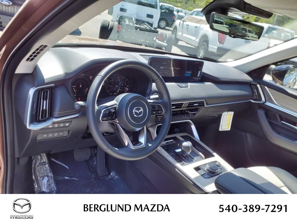 New 2025 MAZDA CX-70 Plug-In Hybrid w/ Premium Pkg AWD/4WD image 9