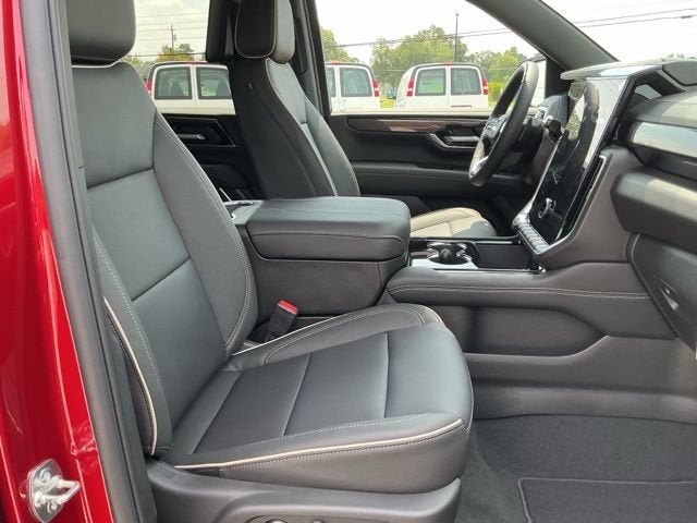 New 2026 GMC Yukon Elevation w/ Elevation Premium Package AWD/4WD image 20