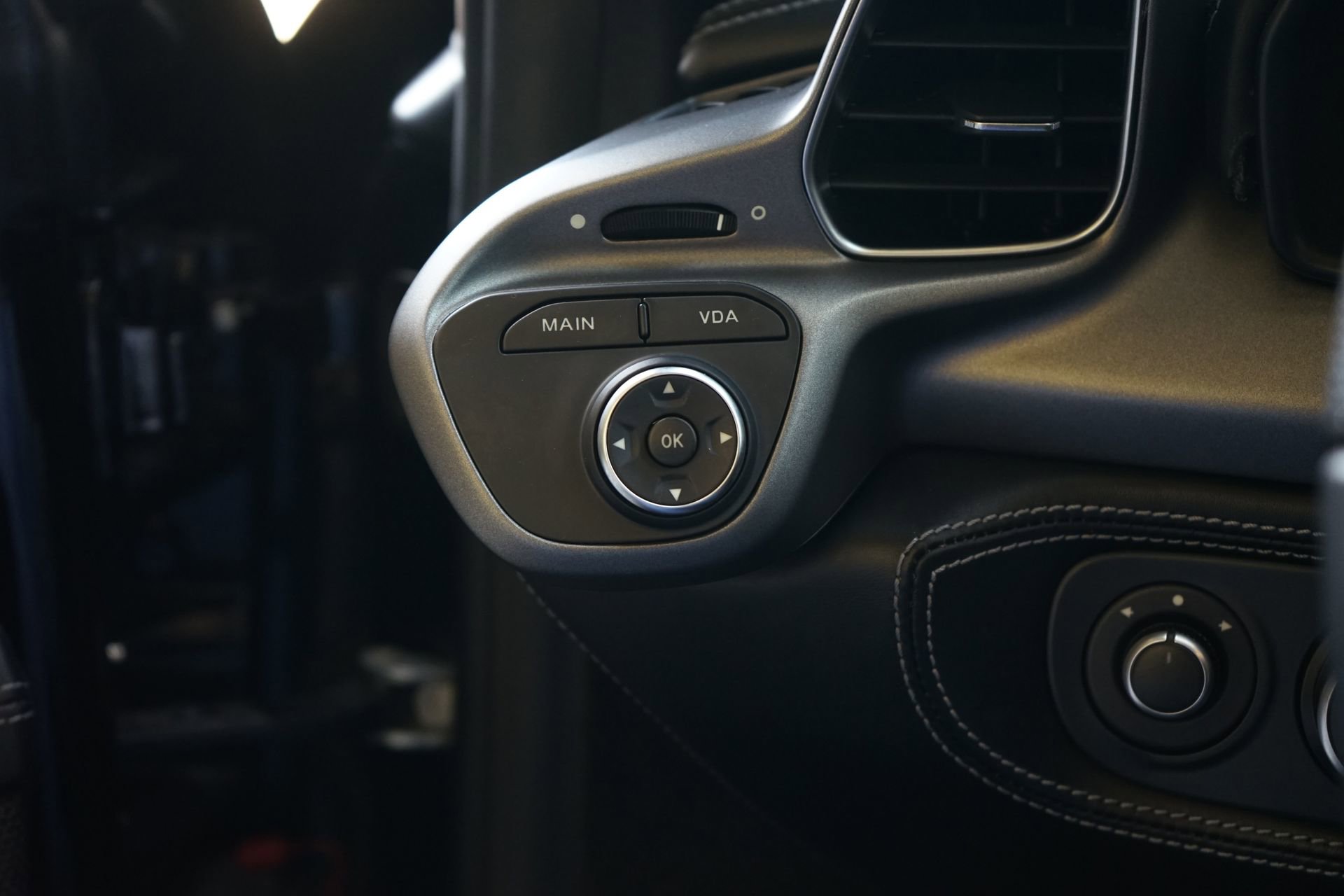 Used 2015 Ferrari 458 Spider image 22