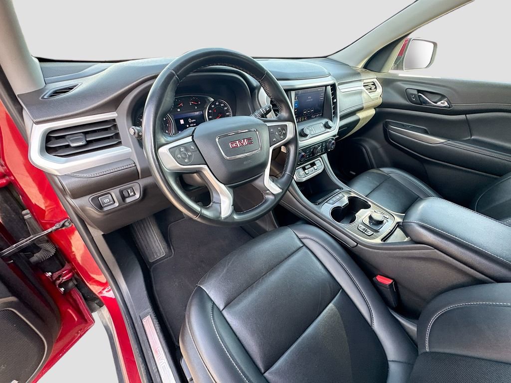 Used 2023 GMC Acadia SLT image 9